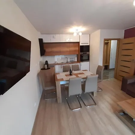 Reymonta Apartmán
